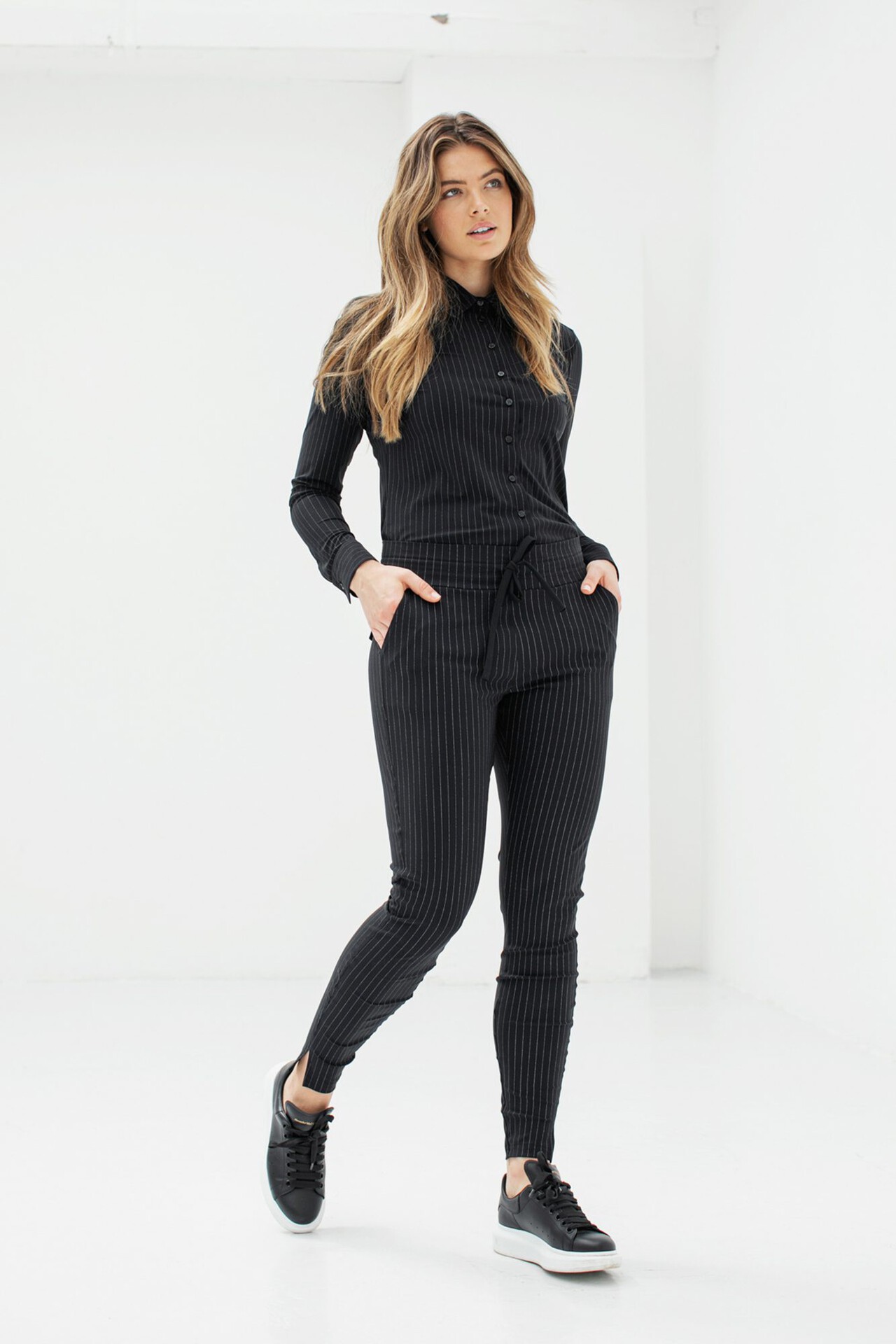 Studio Anneloes Downstairs pinstripe trouser – Masseus Mode